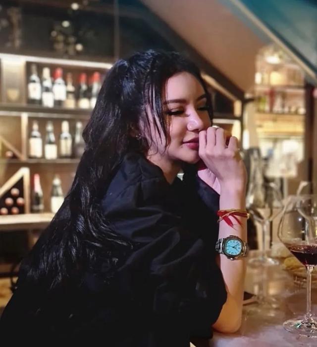 ʱȴɺСޥꡢγű󸾴ʲô